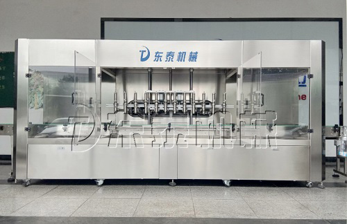 直線式食用油灌裝機(jī)灌裝精度怎么調(diào)？學(xué)會(huì)了真的很重要